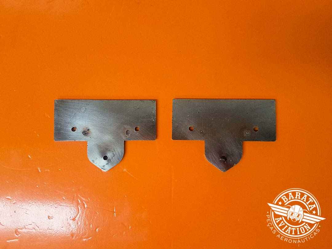 Emblema Modelo B36TC - 2 pçs P/N 36-000035-1