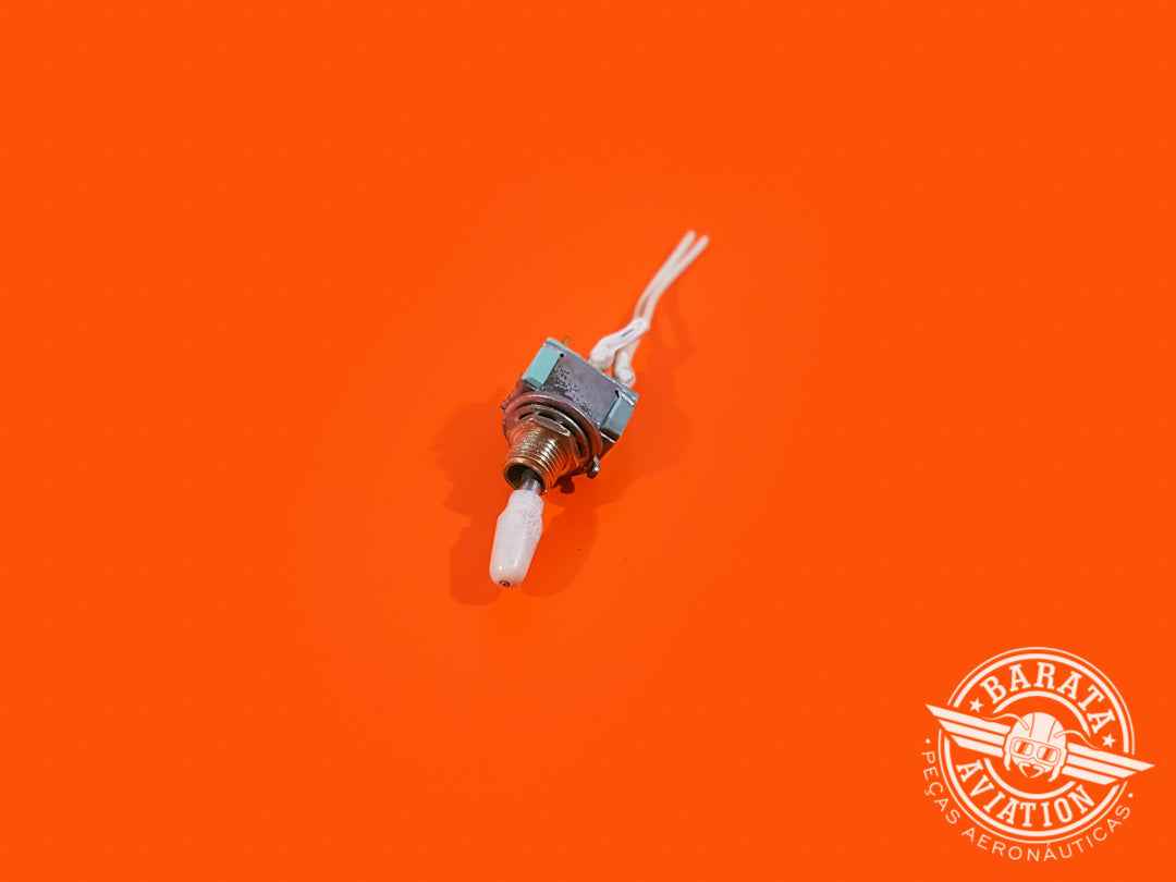 DAY/NIGHT SWITCH - PN: 688-426