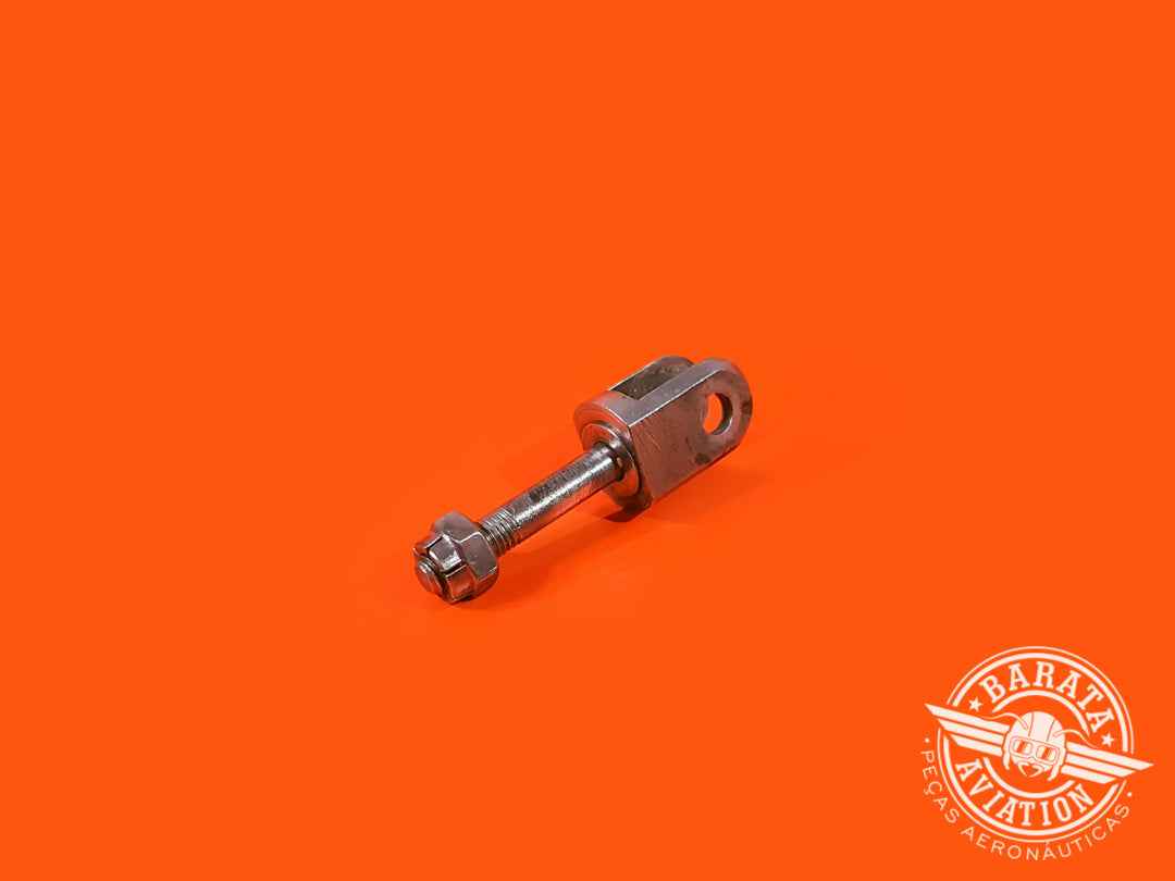 R/H DOWNLOCK CABLE ATACHMENT FORK STOP - P/N 73344-05