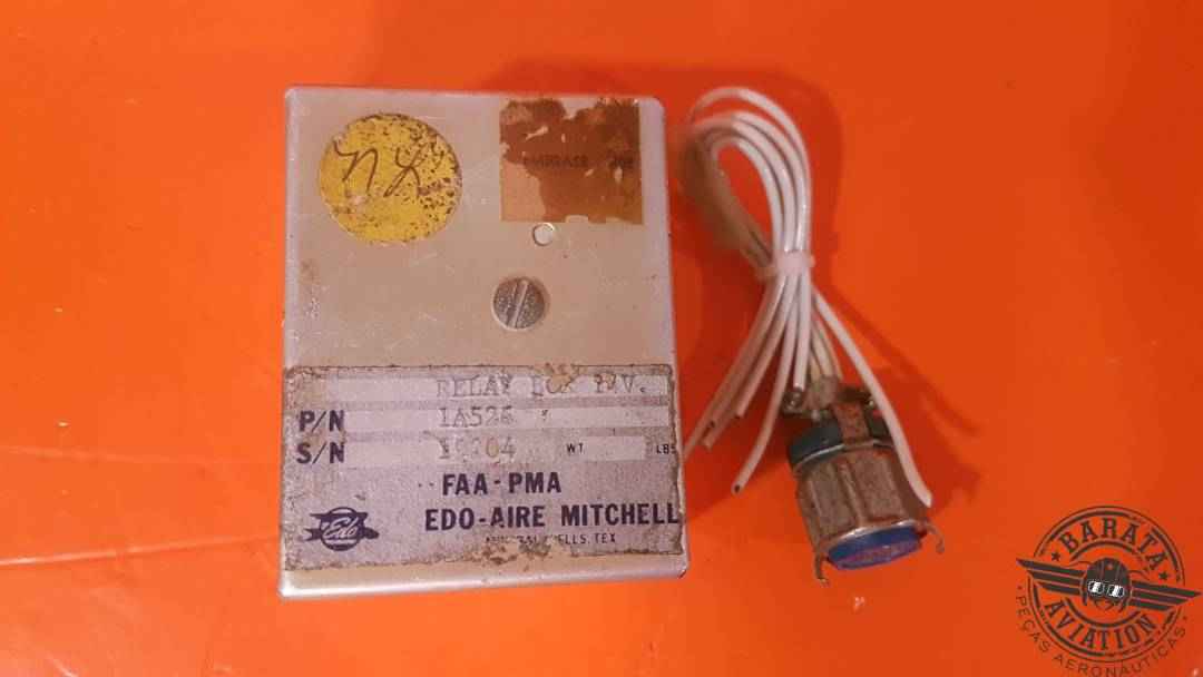 EDO AIRE-MITCHELL AUTOPILOT RELAY BOX P/N: 1A526