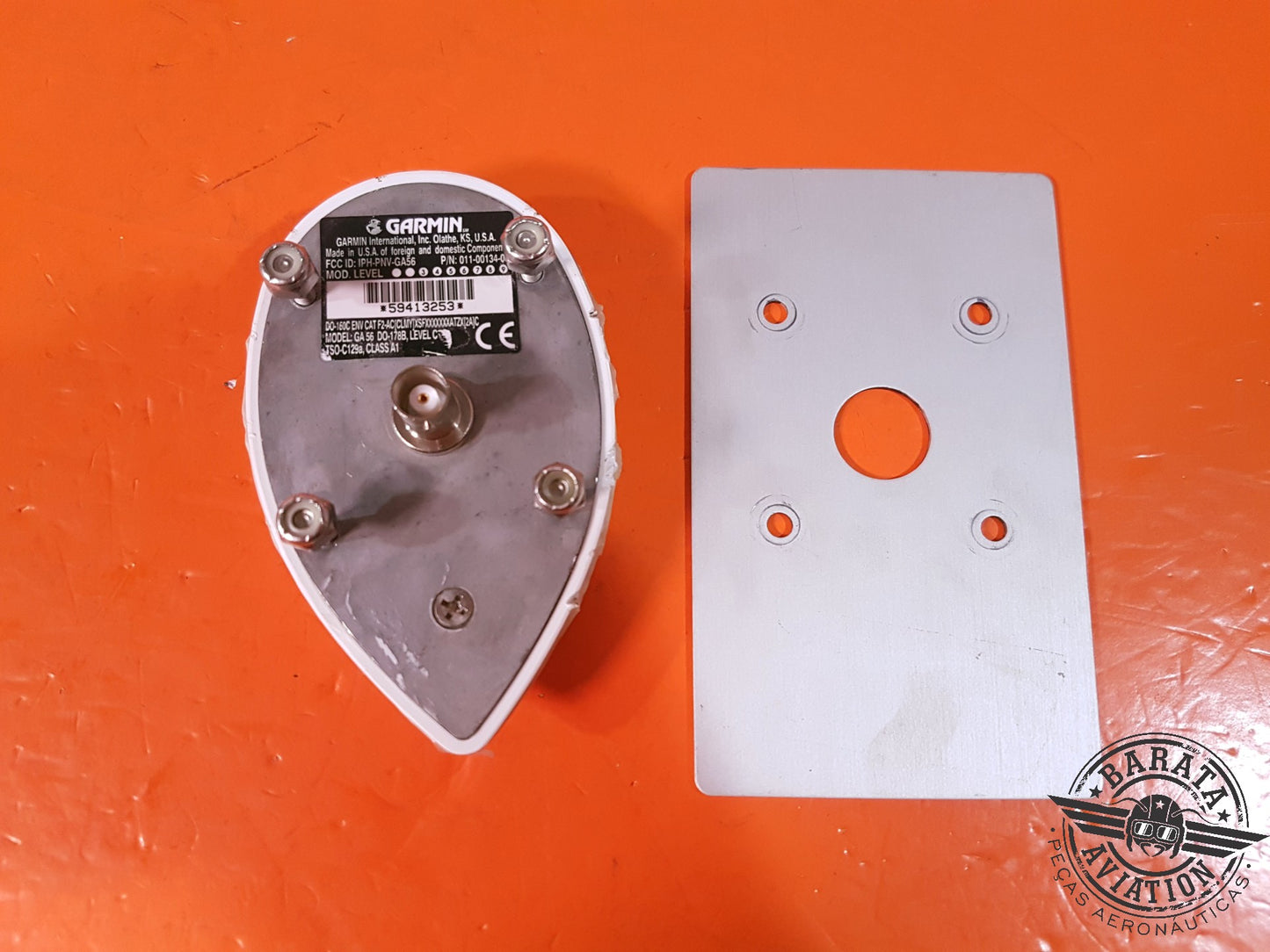 GARMIN GA 56 ANTENNA - GPS W/ SUPPORT P/N: 011-00134-00