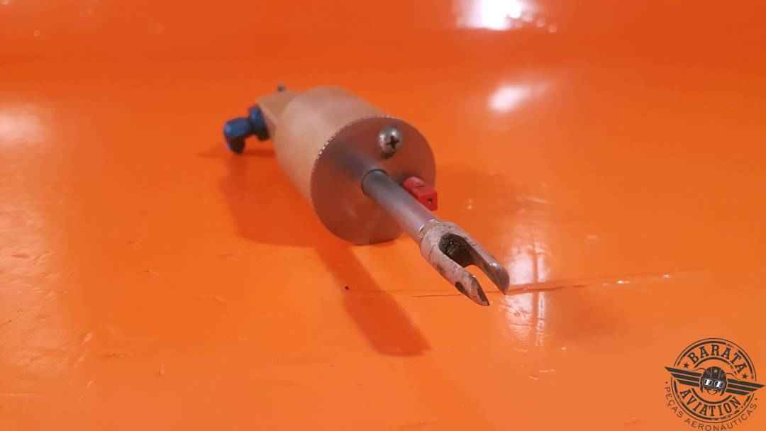 0541138-823 Master Brake Cylinder Assembly