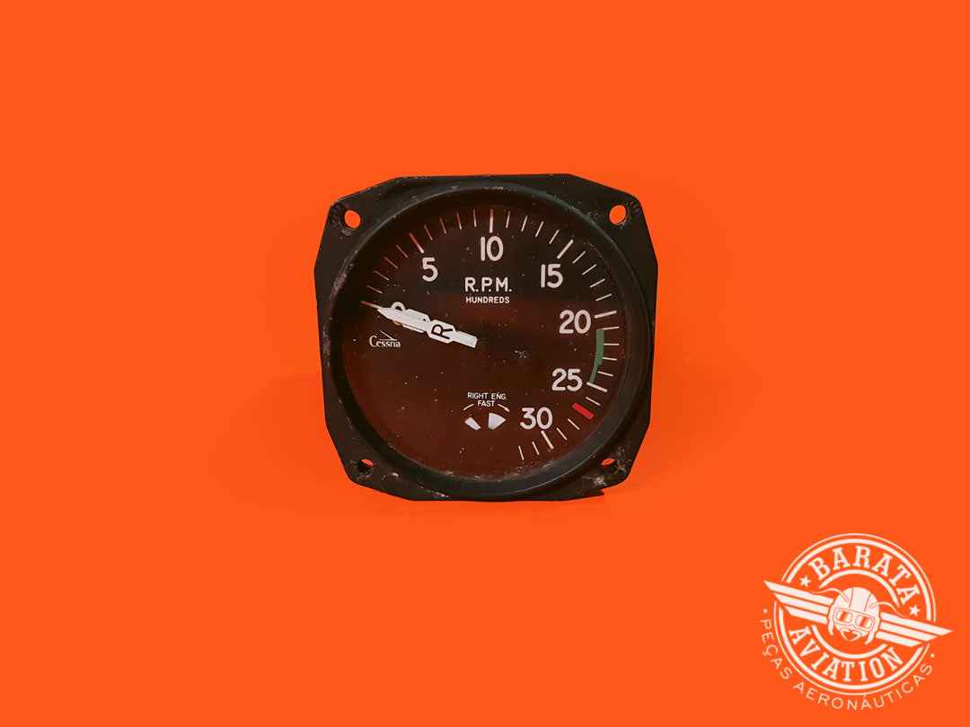 INSTRUMENTS DUAL TACHOMETER P/N: C668016-0103