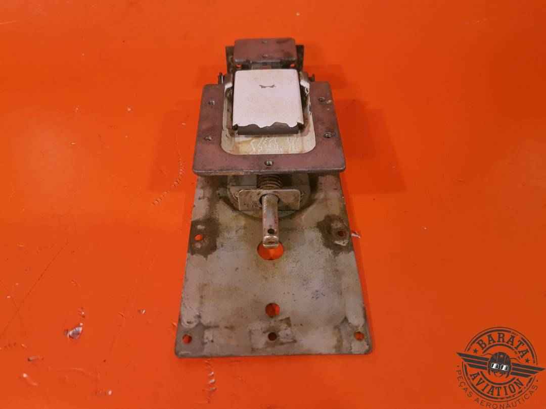 0413387 Cessna Cabin Door Latch Assy L/H