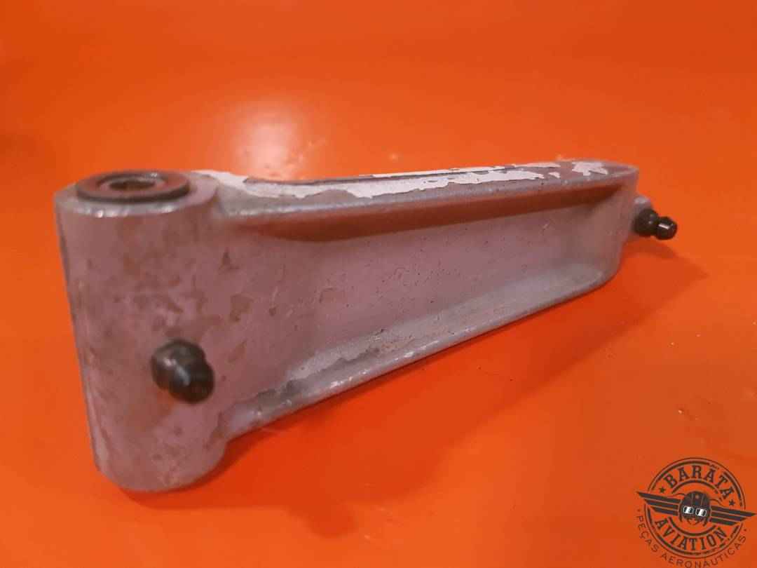 0543035-2 LINK ASSY TORQUE LOWER CESSNA 172/175
