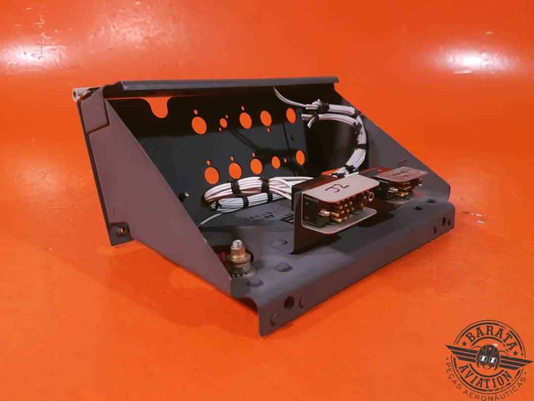 LEARJET PANEL SWITCH ASSY P/N: 5489307-6