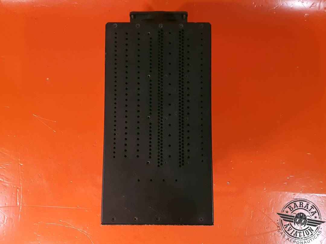 MAGNAVOXC2000 AIR RADIO TELECOMMUNICATIONS UNIT P/N: 724855