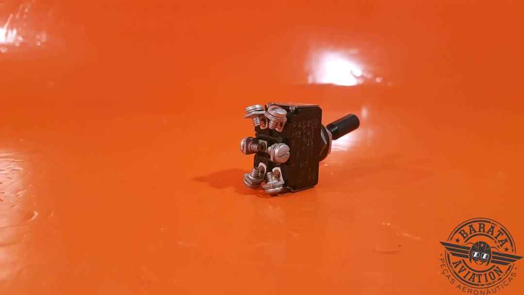 512TS1203-3 MicroSwitch Toggle Switch On/On