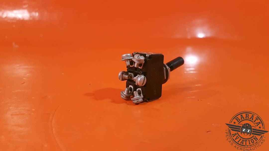 512TS1203-10 MicroSwitch Toggle Switch - On/On/On