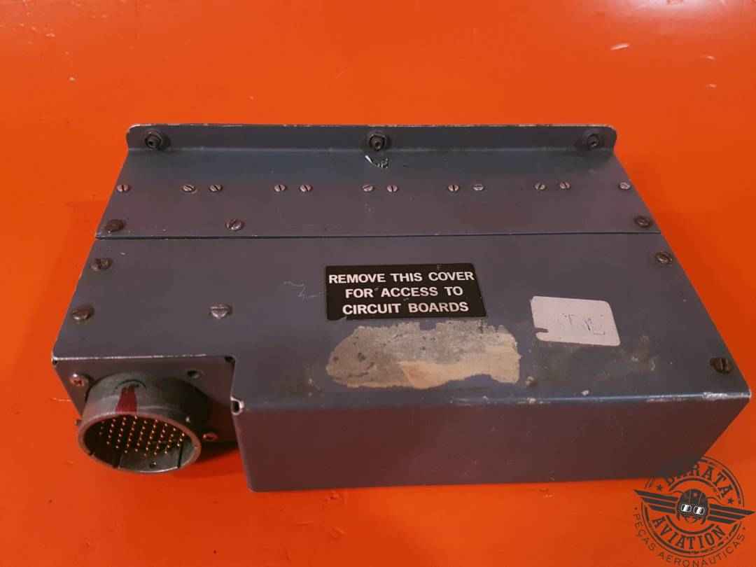 CESSNA ANNUNCIATOR PANEL P/N 9912046-3