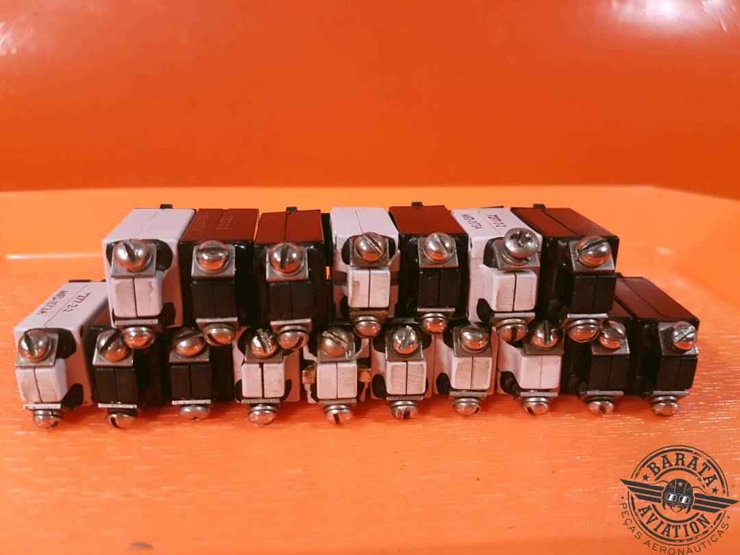 KLIXON KIT W/ 17 CIRCUIT BREAKERS