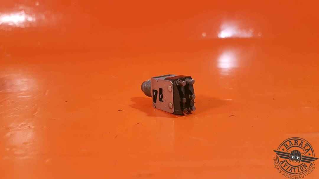 2PB323-T2 MicroSwitch Pushbutton Switch 1 Amp - 30vdc