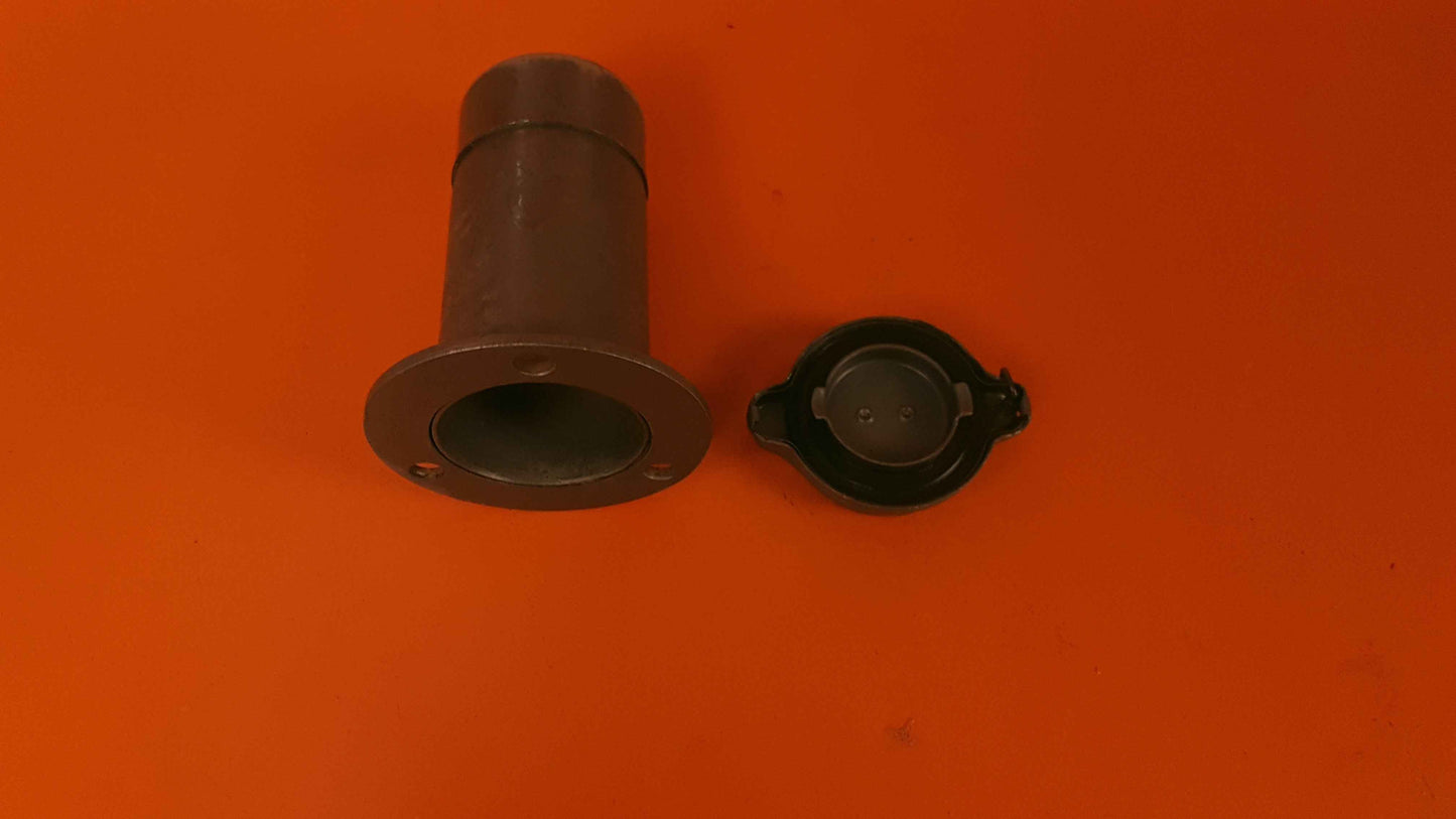 538773 Continental Oil Filler Neck Assembly