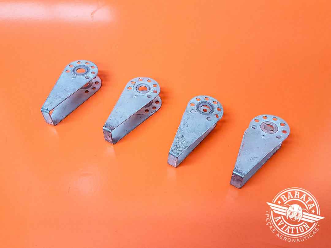 Guarda do Cabo da Roldana P/N 0411421-6