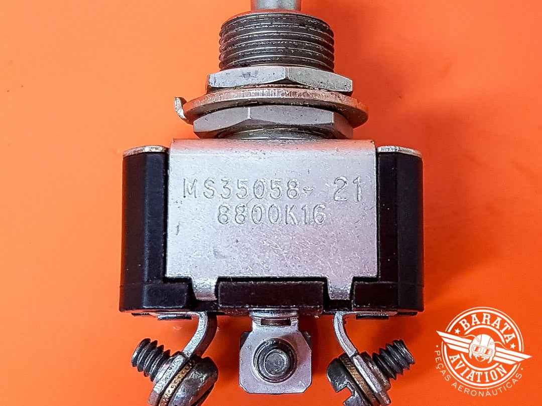 MS35058-21  CUTLER SWITCH 3 POSITIONS ON/OFF/ON
