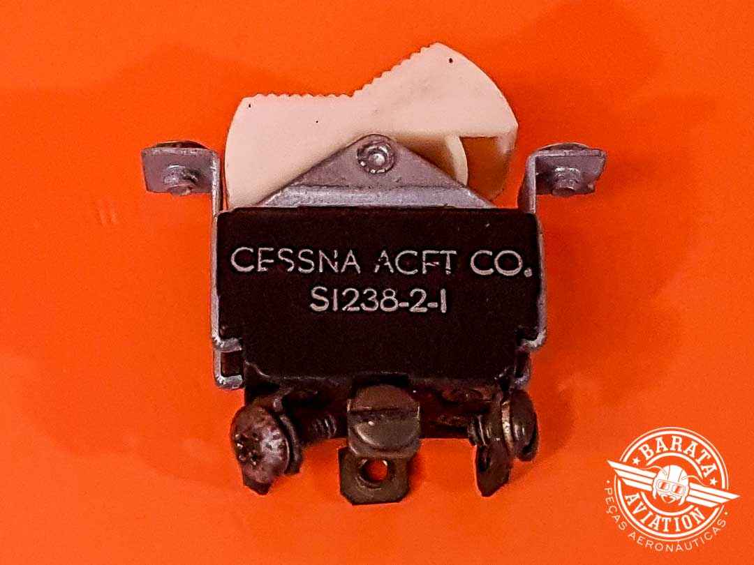 S1238-2-1 CESSNA ROCKER SWITCH  ON/OFF;  15/10A - 125/250 V