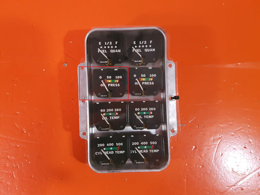 5653131   Oil Press Indicator