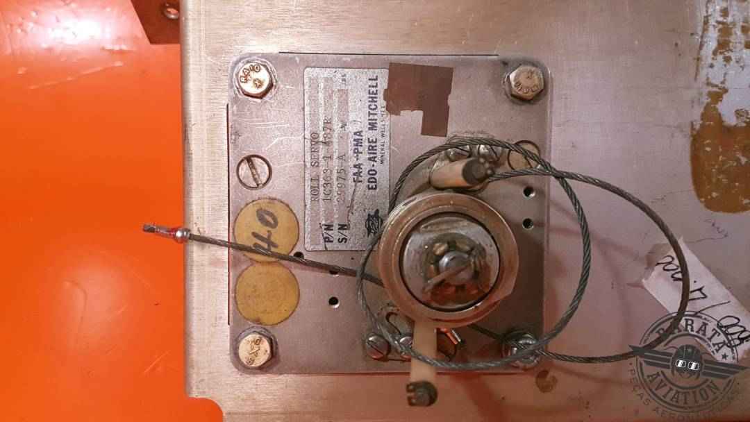 EDO-AIRE MITCHELL AUTOPILOT ROLL SERVO  P/N: 1C363-1-487R