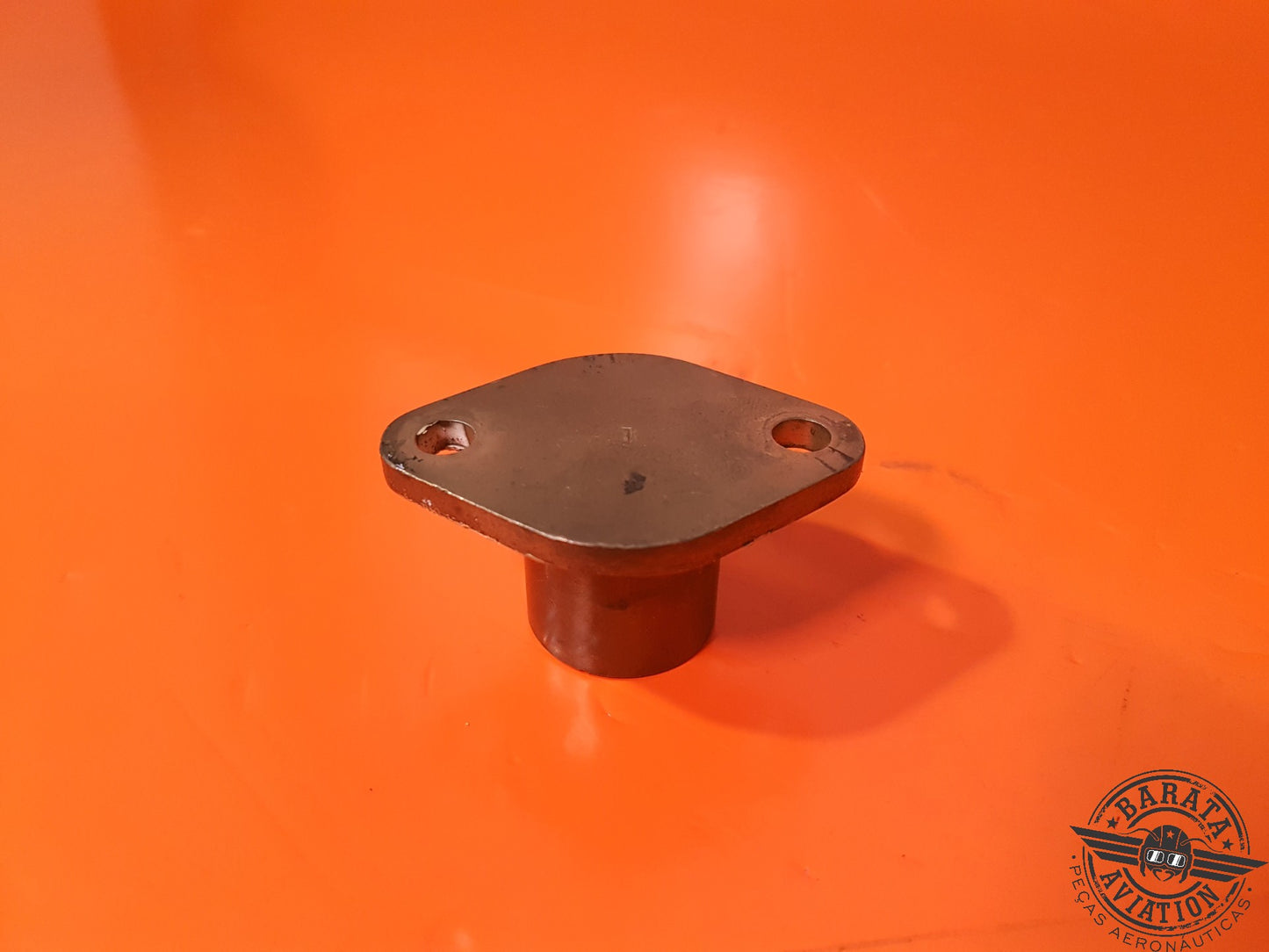 FLANGED BUSHING P/N: 630870