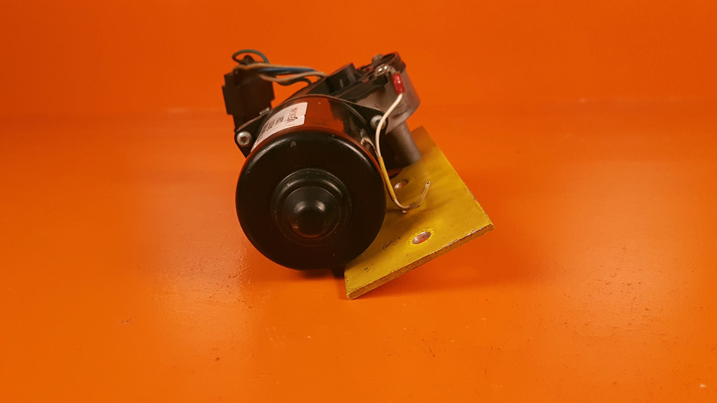 10737320MO25WJ Air Tractor Eletric Motor Assy