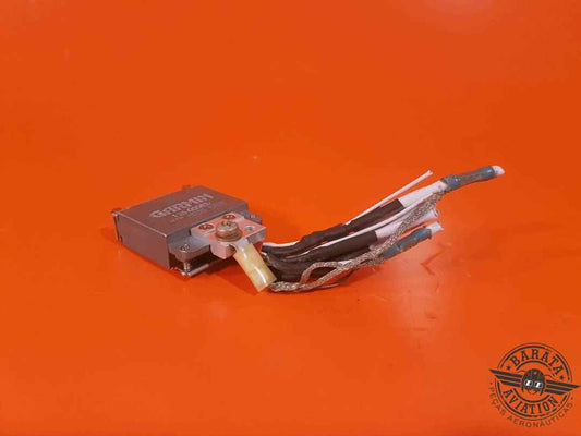 GARMIN CONNECTOR ASSY  P/N: 125-00082-