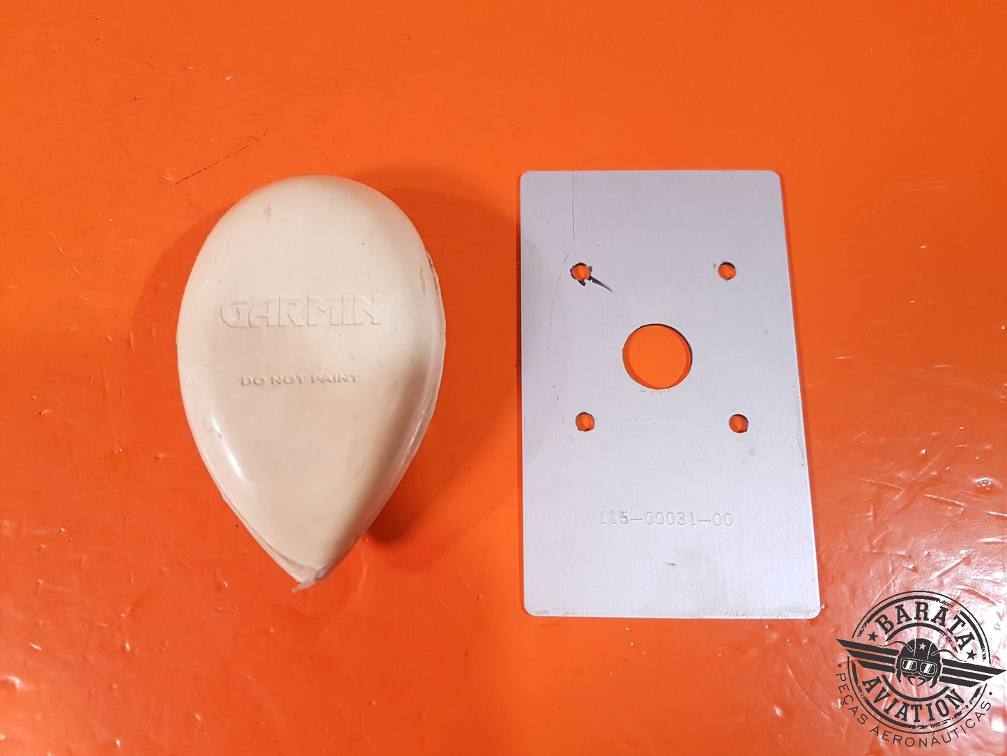 GARMIN GA 56 ANTENNA - GPS W/ SUPPORT P/N: 011-00134-00