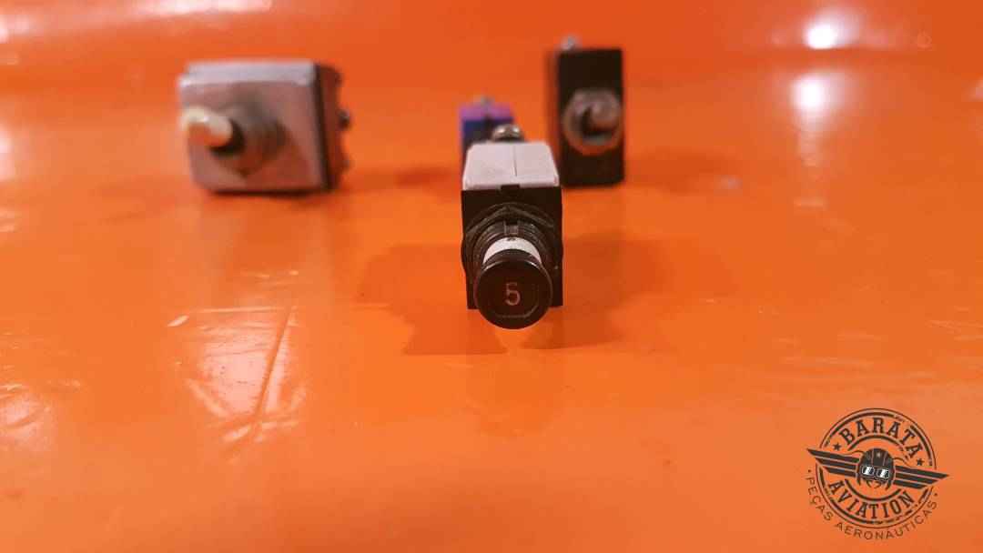 Kit Of 4 Circuit Breakers