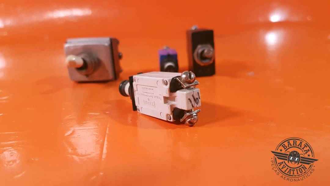 Kit Of 4 Circuit Breakers