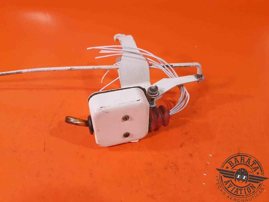 SWITCH ASSY -LH AND RH LANDING GEAR SAFETY BARON P/N 95-361015-601 
