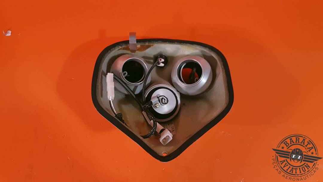 D44-2150-80-11-01 Huung - Overhead Passenger Panel