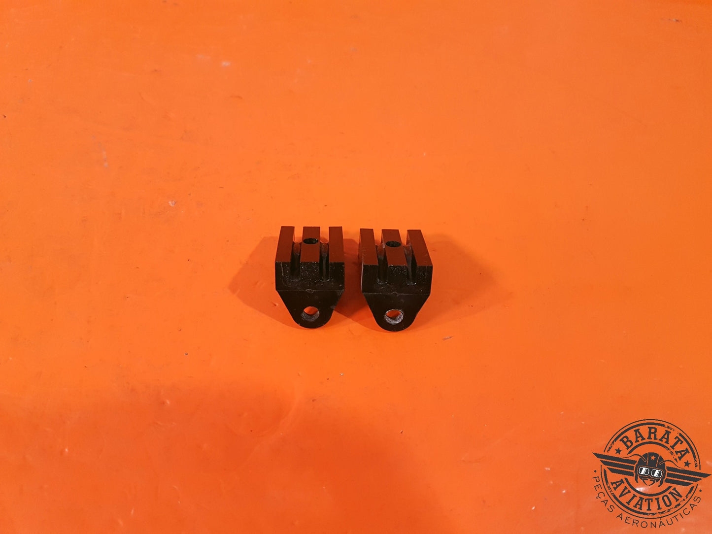 35-660033SET WITH 2 FAIRLEAD, ELEVATOR HINGE TRIM