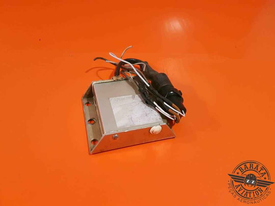 VOLTAGEM REGULATOR (ROBINSON) 14 VDC P/N: VR418-5