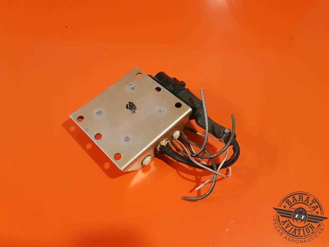 VOLTAGEM REGULATOR (ROBINSON) 14 VDC P/N: VR418-5