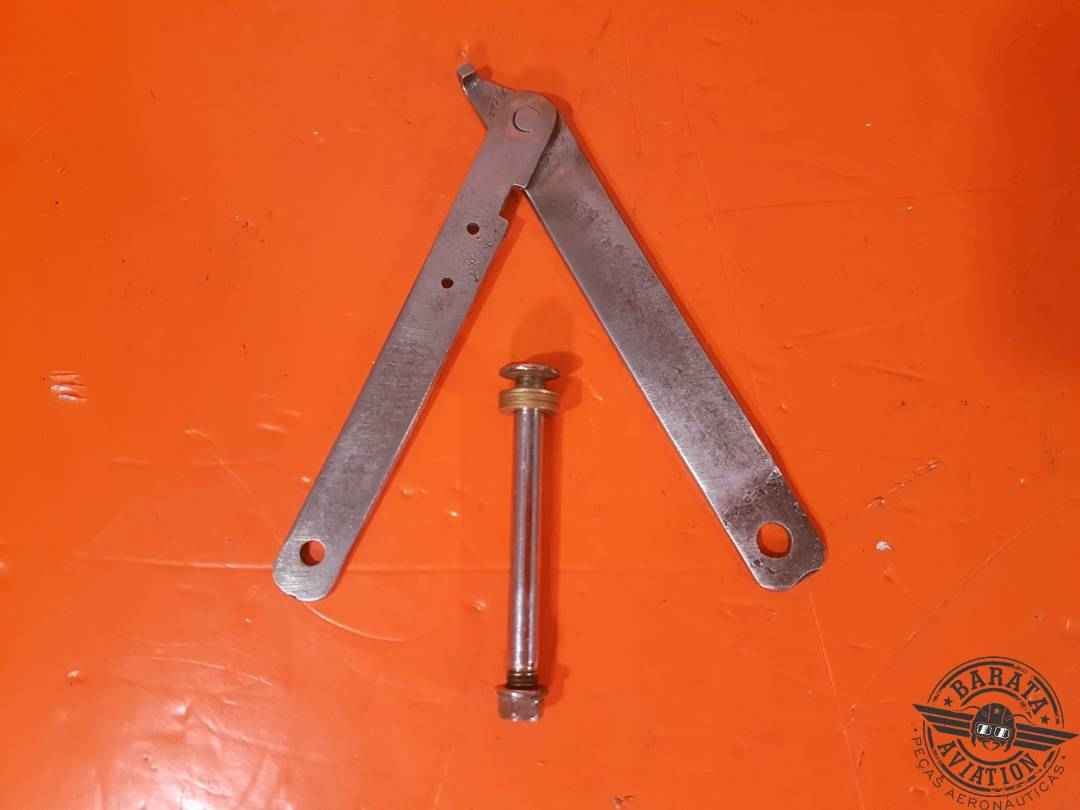 36-430011-305 BEECH BARON 58 DOOR STOP 