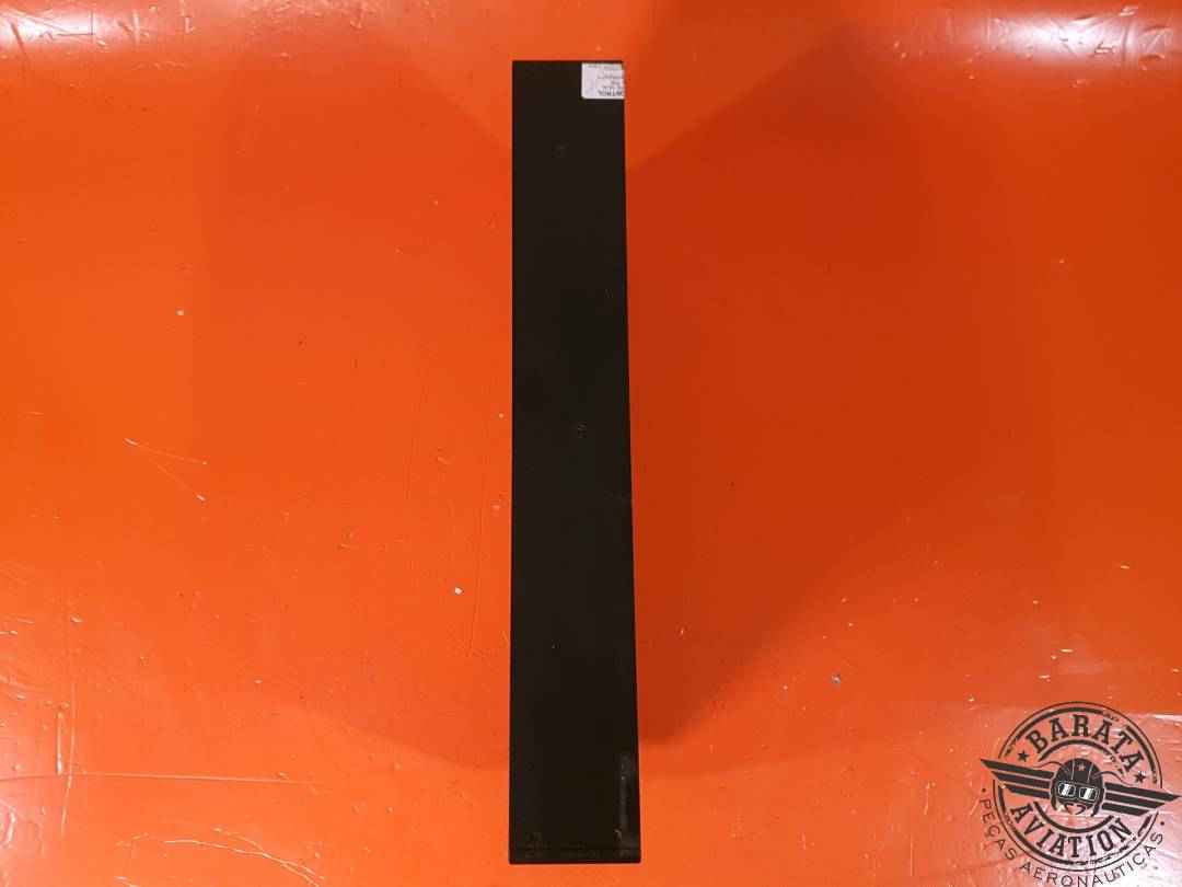 UNIVERSAL AVIONICS TAWS COMPUTER  P/N: 3010-00-00