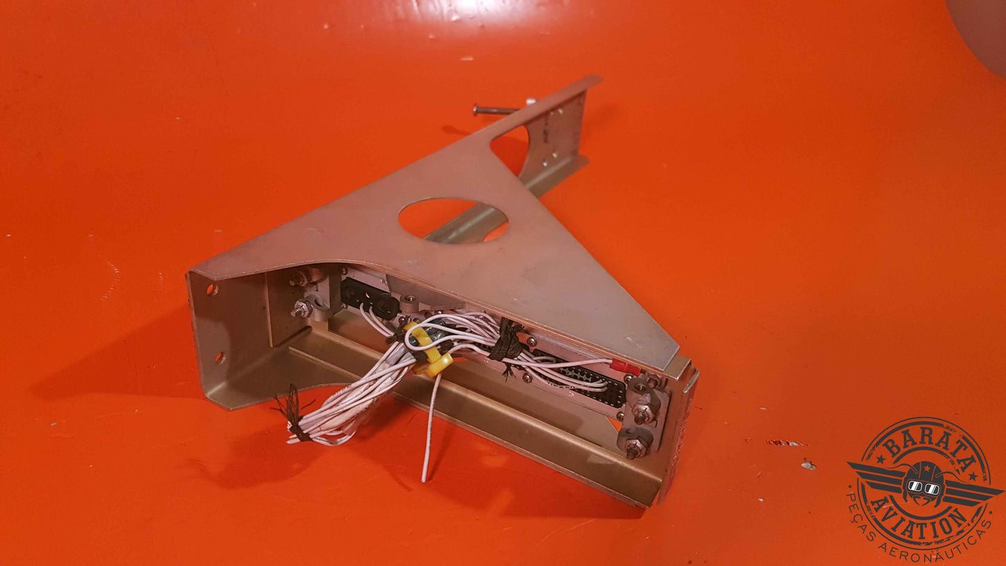 13636-93921-1   Barry Controls Mount Tray Assy