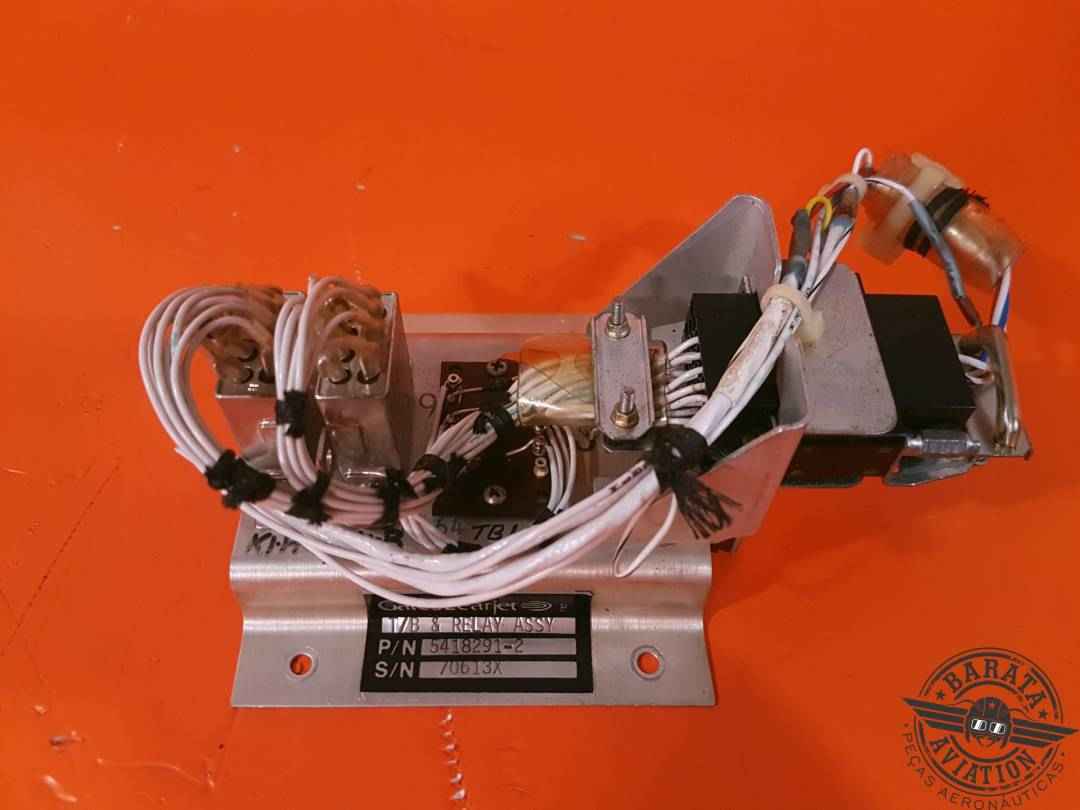 5418291-2 GATES LEARJET RELAY ASSY  W/ CONNECTORS AND SUPPORT