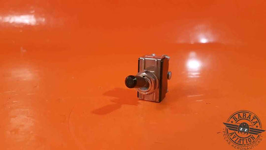 512TS1203-10 MicroSwitch Toggle Switch - On/On/On