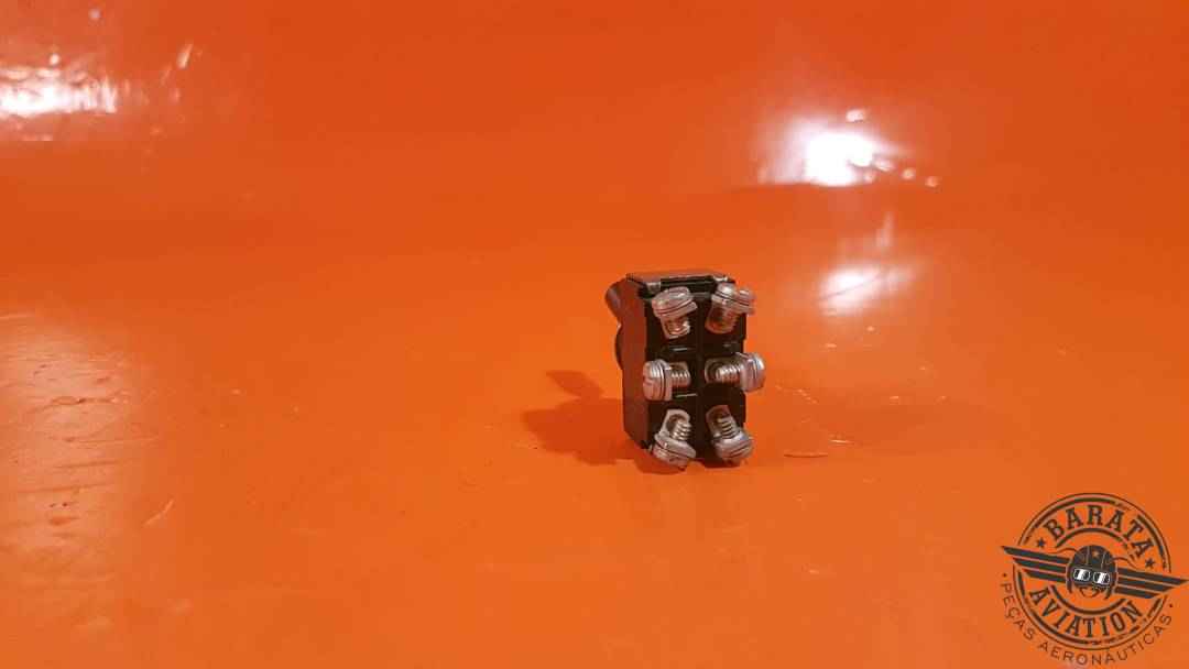 35-380053-1 MicroSwitch Toggle Switch On/On