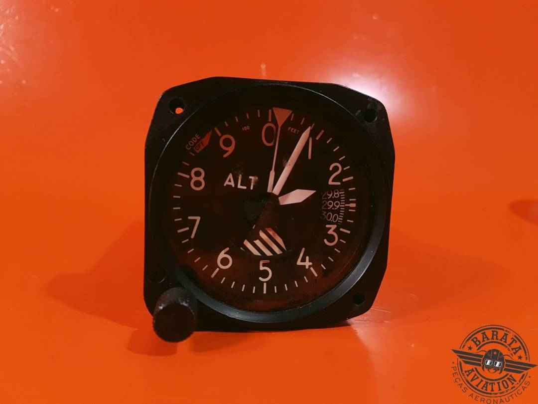 INTERNACIONAL DYNAMICS ENCODING ALTIMETER  28 VDC; TO 35000 FT PN: 571-25005-012