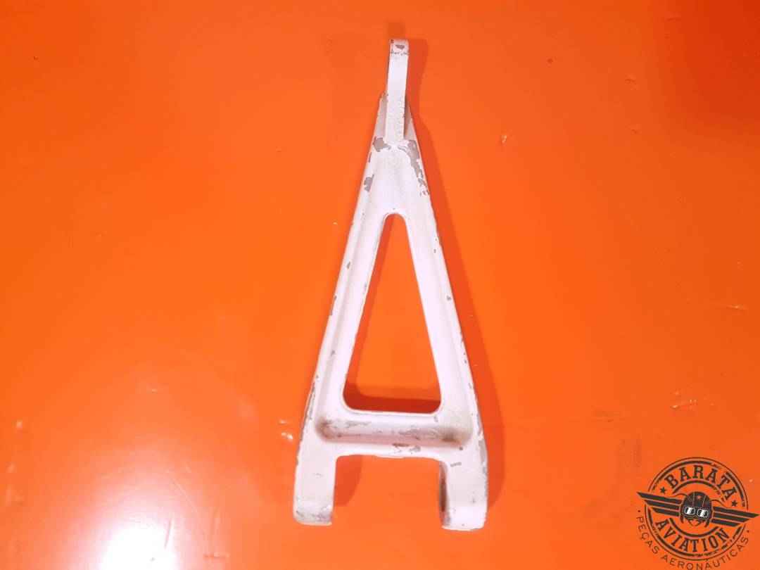  BEECHCRAFT KNEE NOSE GEAR LOWER TORQUE  P/N 96-820020-1