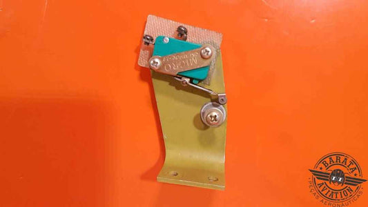 SWITCH-THROTTLE WARNING MICRO P/N: V3-101