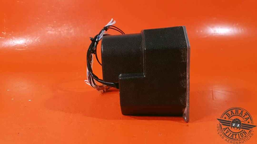 BENDIX/KING KS 271A PRIMARY SERVO  14/28 VDC - 5AMPS; W/ CONNECTOR AND WIRING P/N: 065-0060-04