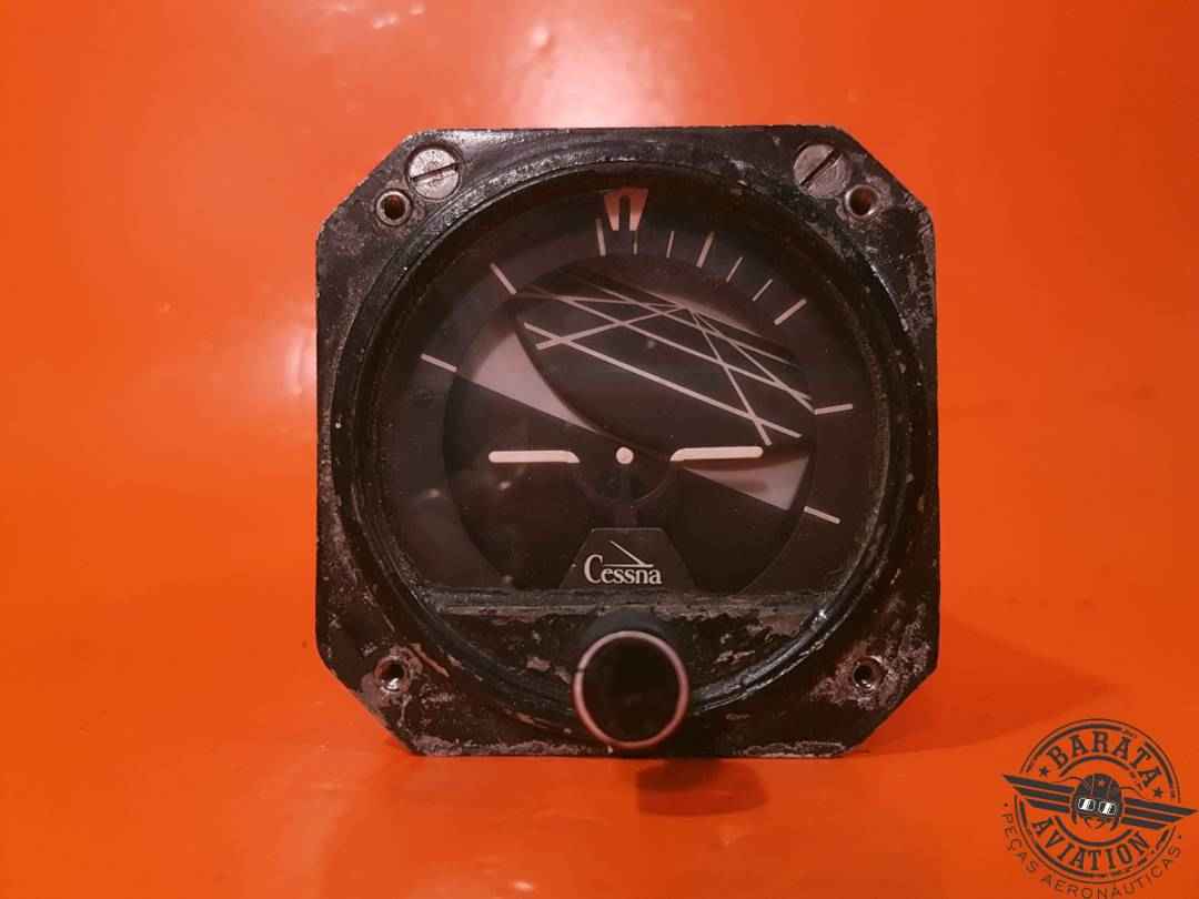 C661001-0503  STANDARD HORIZON GYRO INDICATOR 