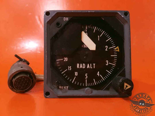339H-4 COLLINS INDICATOR RADIO ALTIMETER  P/N: 622-1204-007