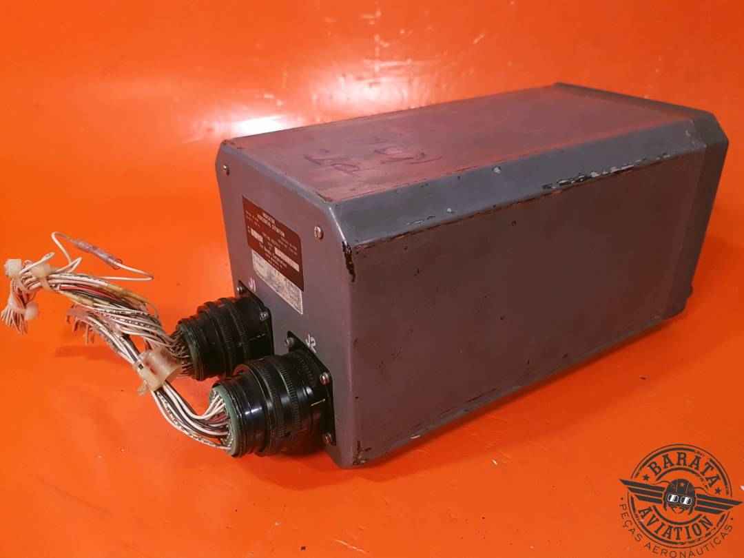 BENDIX HORIZONTAL SITUATION INDICATOR 26 VDC P/N 1925757-2