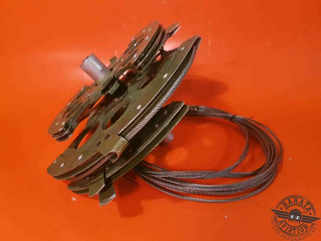 5565360-834  CESSNA SECTOR ASSY  CONTROL SYSTEM - AILERON