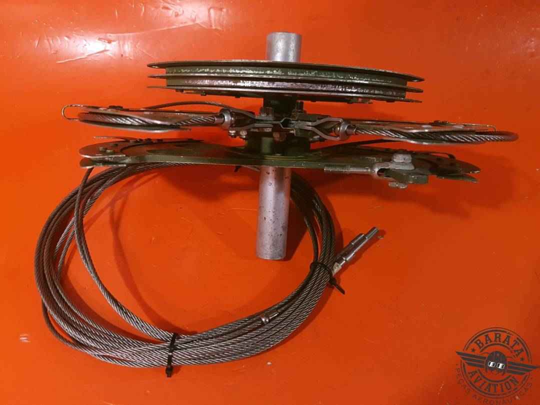 5565360-834  CESSNA SECTOR ASSY  CONTROL SYSTEM - AILERON