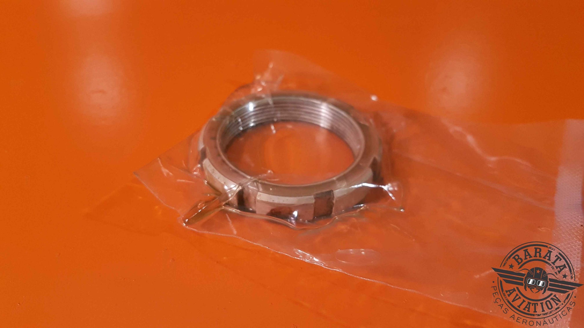 3015565   Pratt & Whitney Nut