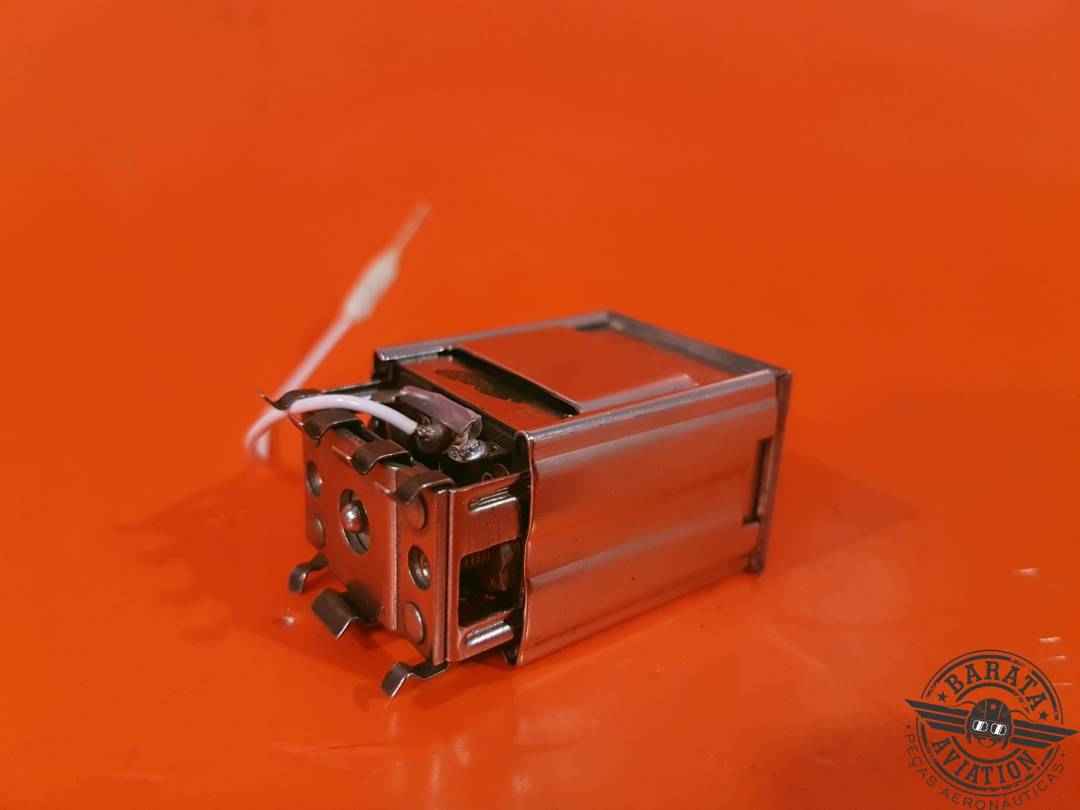 1941-9 TWIST-LITE WARNING AUTOPILOT OFF LIGHT 